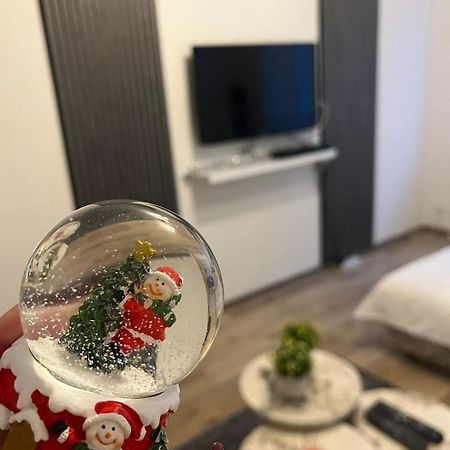 Lovely Apartment In Old Town 400M From City Center Sebilj SJJ Exteriér fotografie